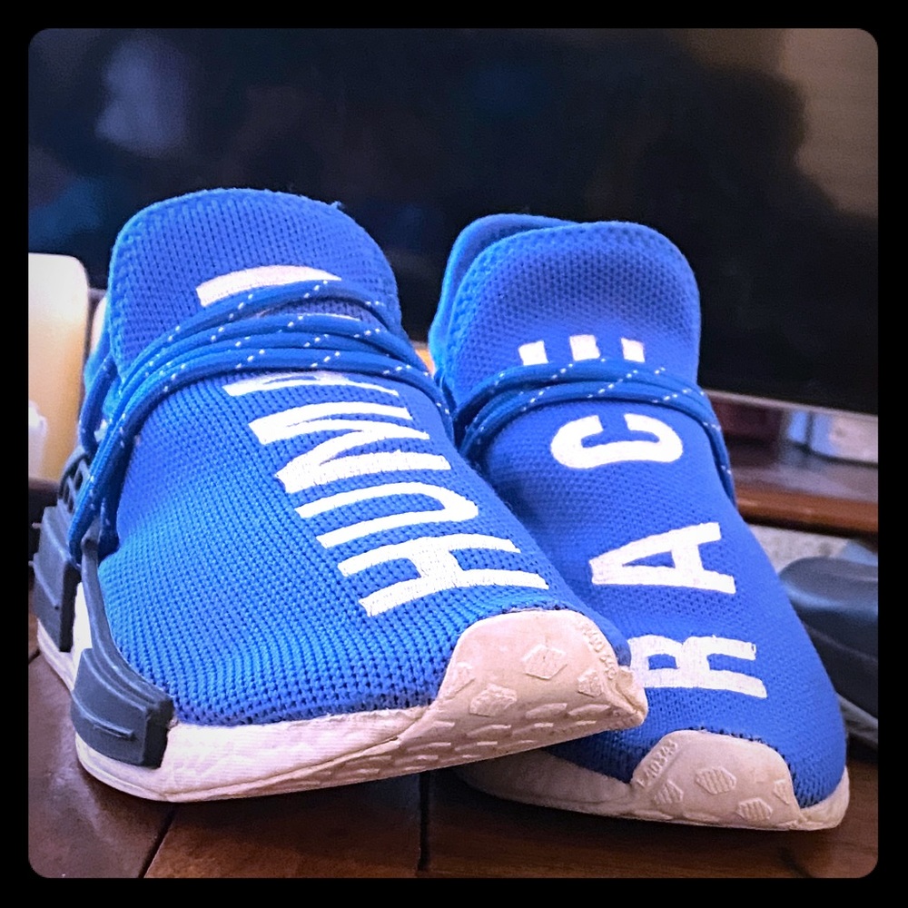 Men’s shoes -Human race- Pharrell Williams
